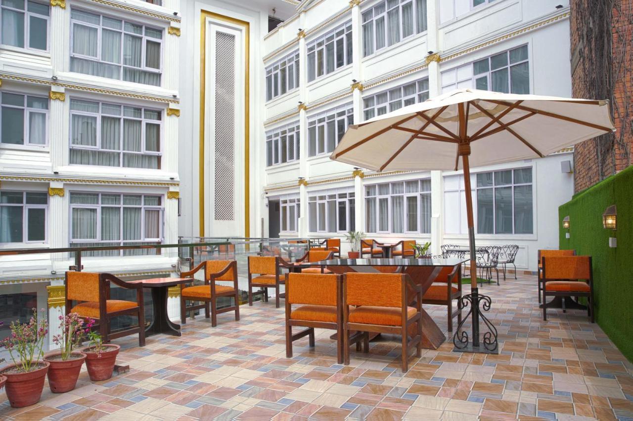Durbar Hotel & Residence Катманду Екстериор снимка