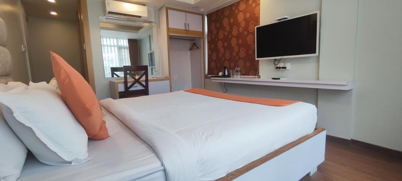 Durbar Hotel & Residence Катманду Екстериор снимка
