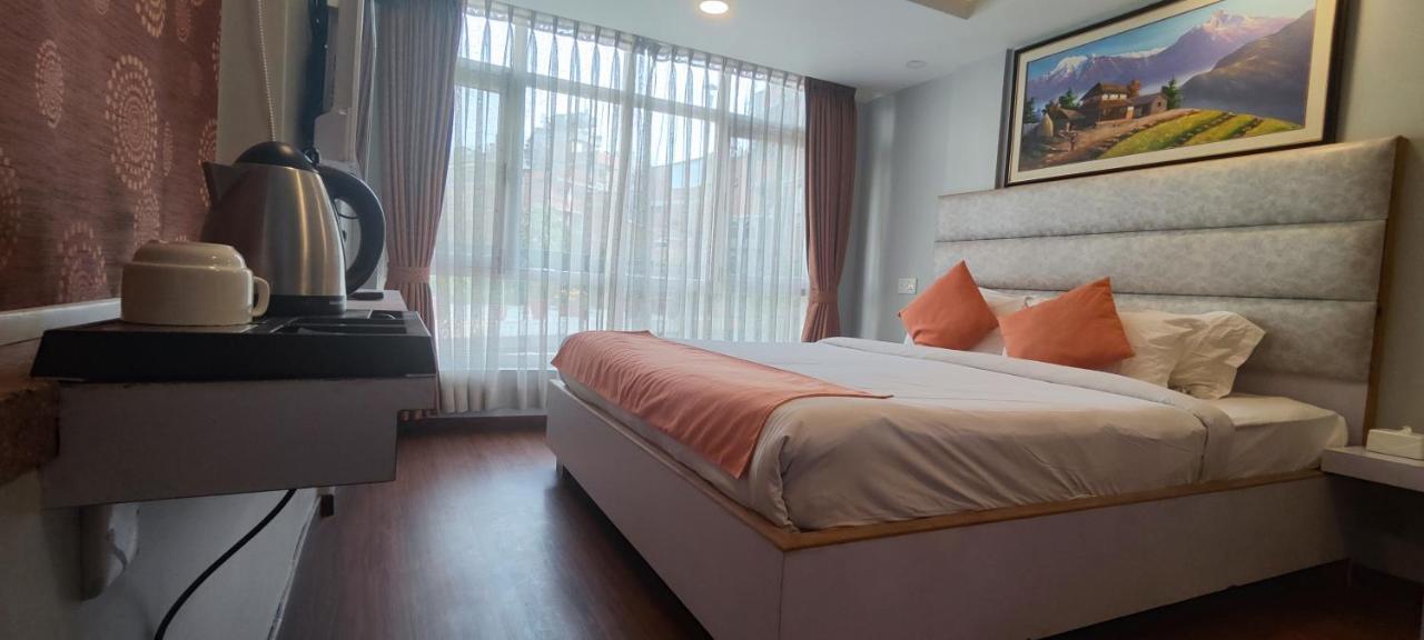 Durbar Hotel & Residence Катманду Екстериор снимка