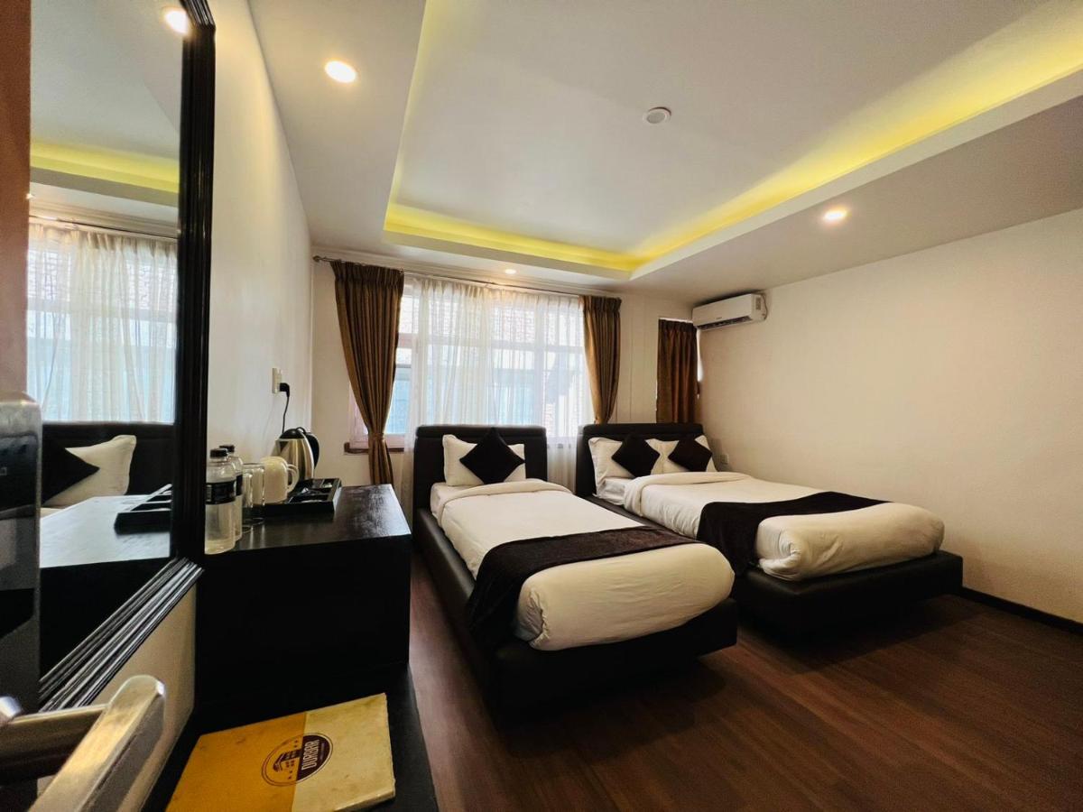 Durbar Hotel & Residence Катманду Екстериор снимка