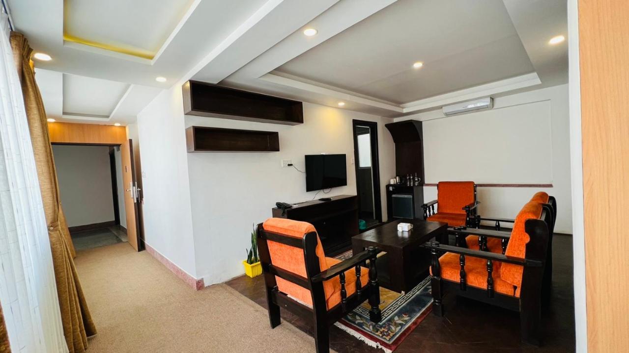 Durbar Hotel & Residence Катманду Екстериор снимка